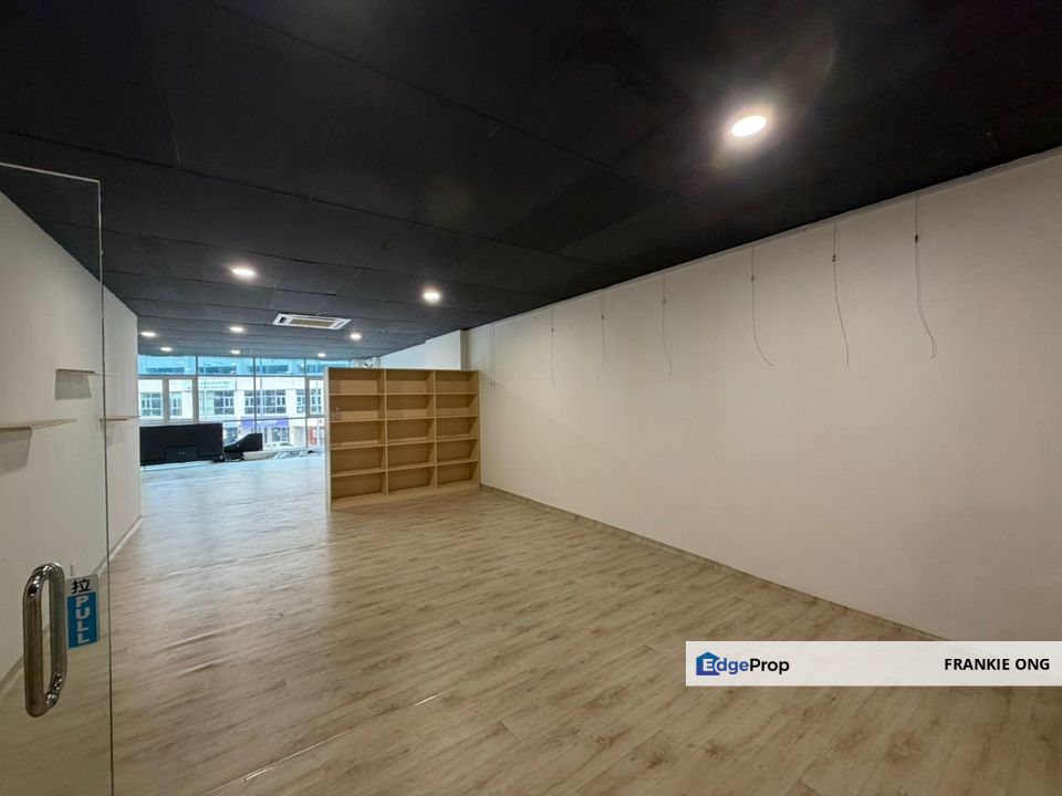 Super Cheap First Floor Office Ready For Rent, Kuala Lumpur, Kuchai Lama