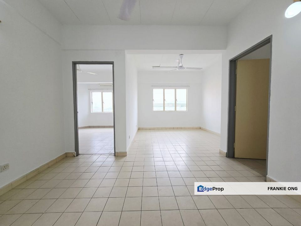 Super Cheap Partially Furnished Unit Ready For Sale, Kuala Lumpur, Cheras