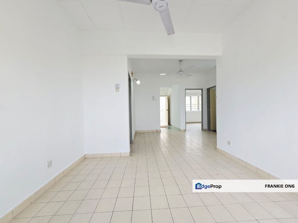 Super Cheap Partially Furnished Unit Ready For Sale, Kuala Lumpur, Cheras