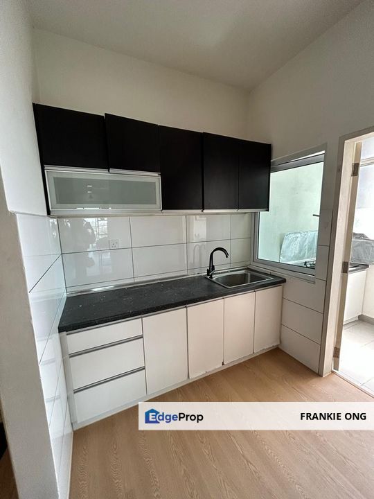 Super Cheap Partially Furnished Unit Ready For Sale, Kuala Lumpur, Cheras