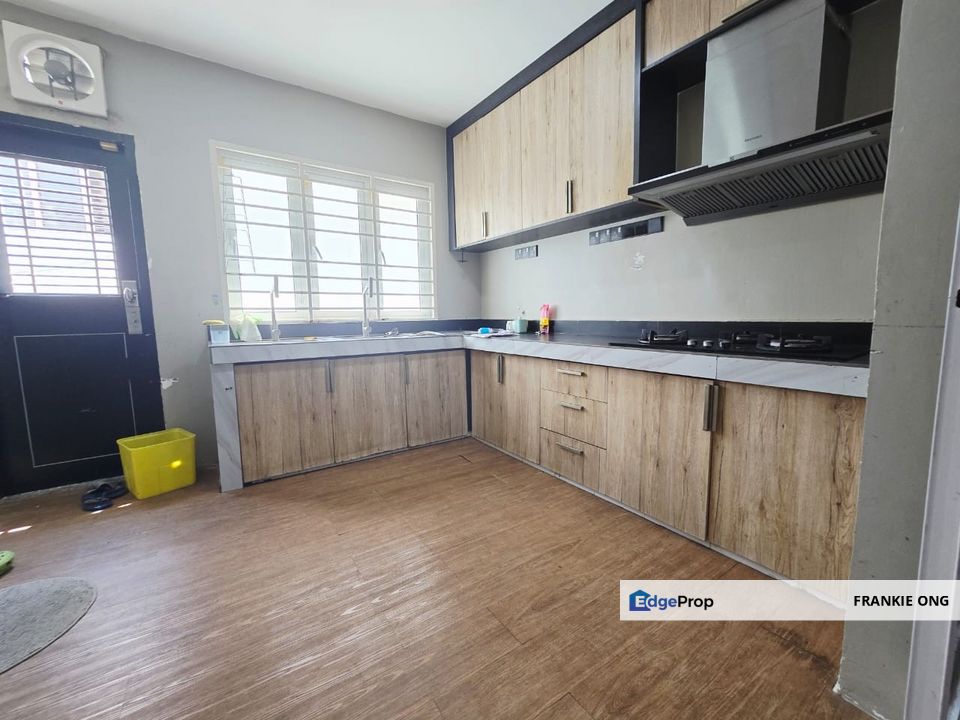 Super Cheap Endlot House Renovated Ready For Sale, Kuala Lumpur, Cheras