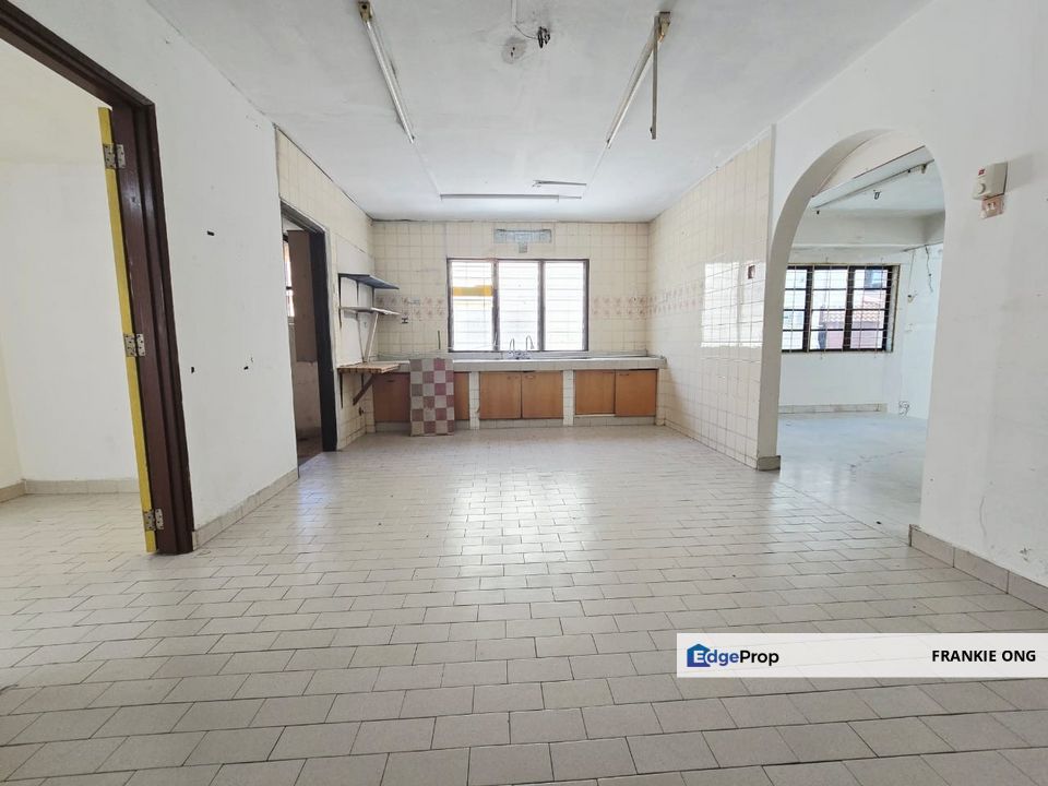 Super Cheap Endlot Double Storey House Ready For Sale, Kuala Lumpur, Cheras