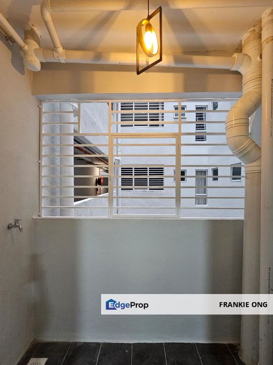 Super Cheap Partially Furnished Unit Ready For Rent, Selangor, Bandar Saujana Putra