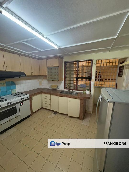 Super Cheap 3 Room Unit Ready For Sale, Kuala Lumpur, Cheras