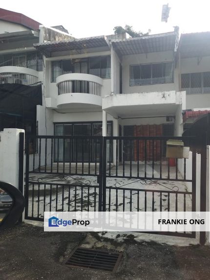 Super Cheap Partially Furnished Double Storey House Ready For Rent, Kuala Lumpur, Cheras