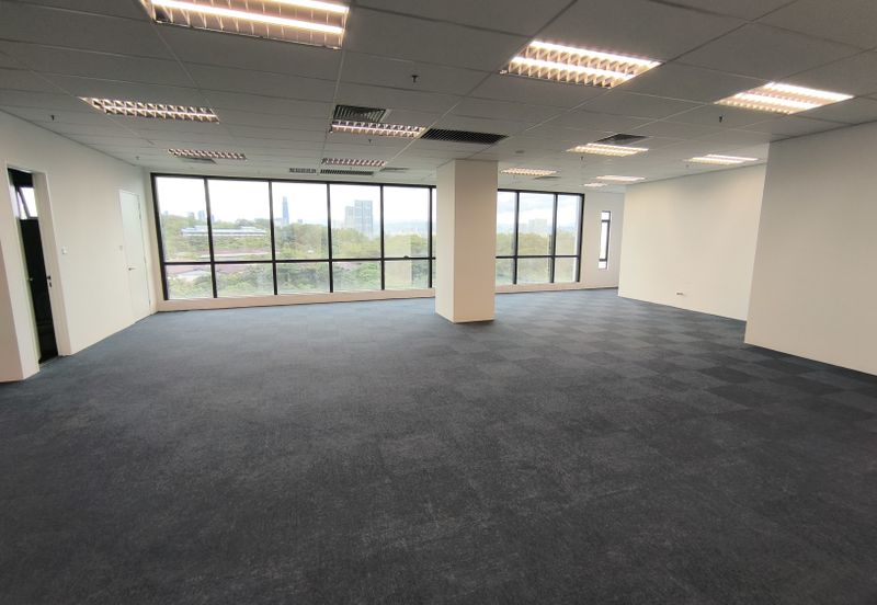 Union Tower Desa Commercial Center office lot for rent by UOA Group.