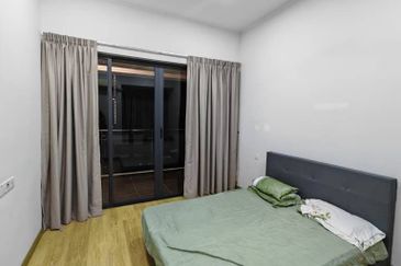 Royal Strand @ Country Garden Danga Bay