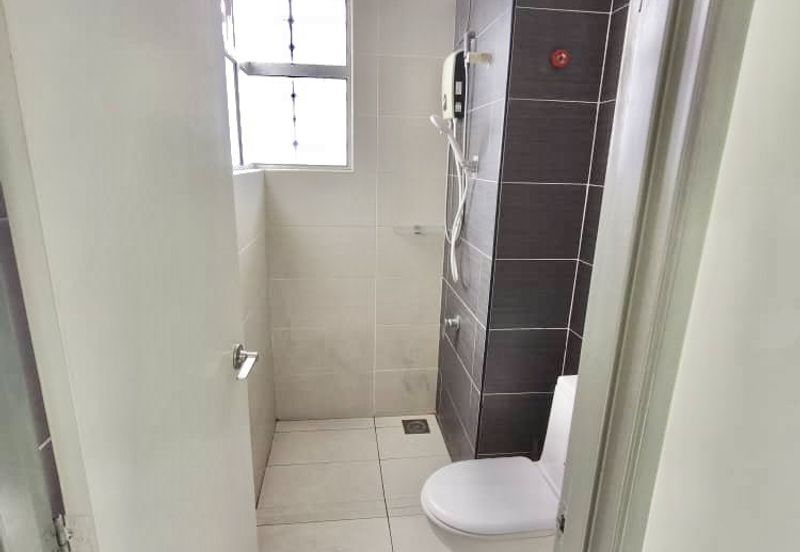 MANHATTAN @ Austin Heights