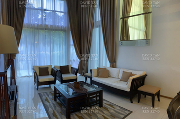 Symphony Hills Schubert