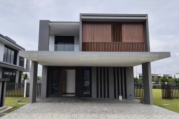 Grandezza @ Eco Sanctuary