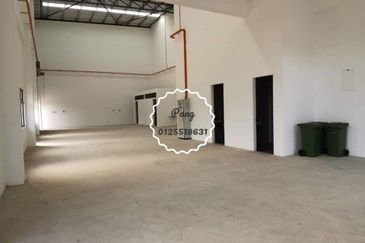 Sungai Gadut, Senawang