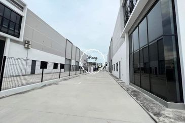 Sungai Gadut, Senawang