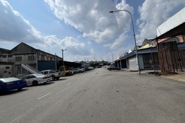 Kawasan Perindustrian Nilai 7