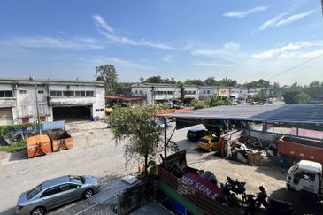 Kawasan Perindustrian Nilai 7