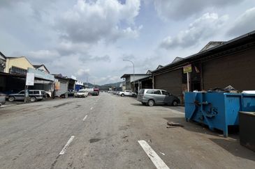 Kawasan Perindustrian Nilai 7