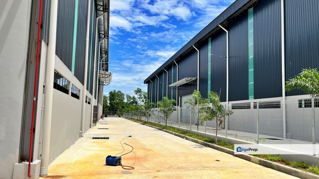 Cheap Factory Warehouse For Sale @ Nilai Industrial Park, Arab Malaysian Industrial Park, Kawasan Perindustrian Nilai, Nilai, Negeri Sembilan, Negeri Sembilan, Nilai