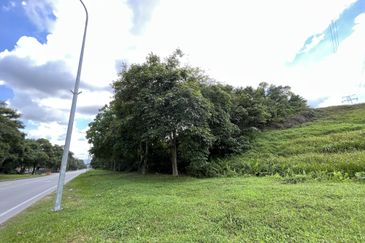 Nilai 2 Industrial Park