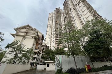Seri Maya Condominium