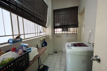 Seri Maya Condominium