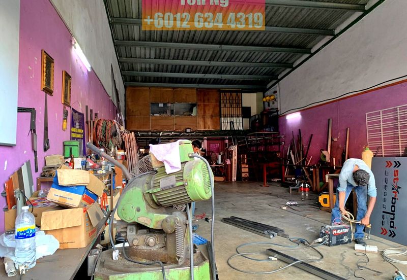 Cheap 1 Storey Terrace Factory for Sale at Nilai 3, Nilai, Negeri Sembilan