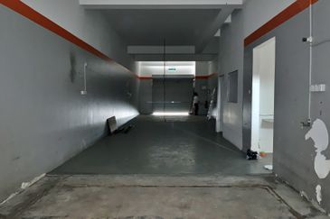 Jalan Mutiara, Nilai 7