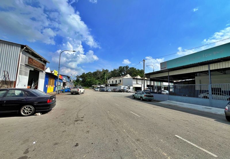 Pusat Perindustrian Sungai Chua