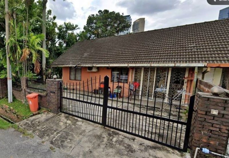 Seksyen 8, Petaling Jaya