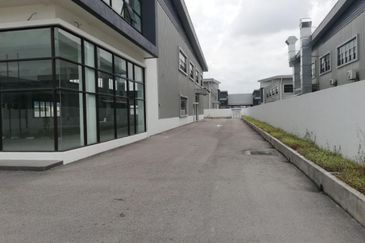 Sungai Gadut, Senawang