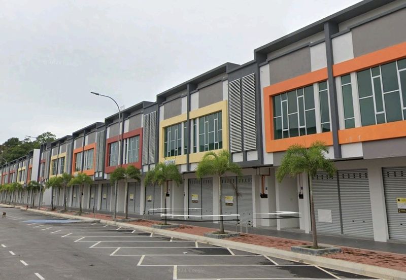 Shops lots in Blossom Rahang with tenancy 