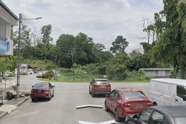 TAMAN CHIP AIK shop house nearby LEKAS SEREMBAN 