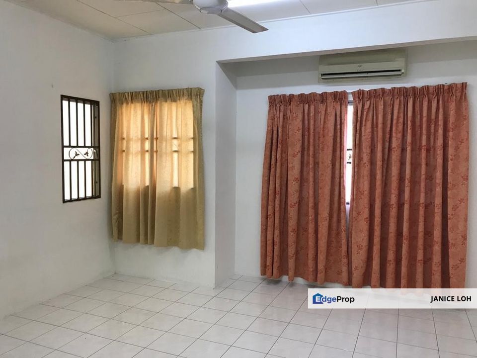 TAMAN DUYUNG Special end Lot with extra land , Negeri Sembilan, Seremban