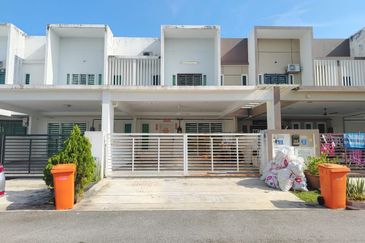 HIJAYU 3B @ BANDAR SRI SENDAYAN