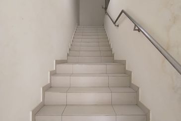 HIJAYU 3B @ BANDAR SRI SENDAYAN