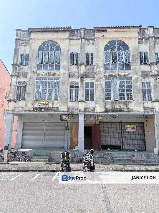 OAKLAND COMMERCIAL CENTRE nearby Seremban toll & hospitals , Negeri Sembilan, Seremban