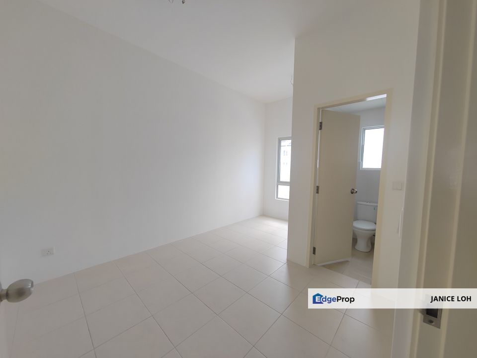 IRINGAN BAYU Brand new 2 Storey link home , Negeri Sembilan, Seremban