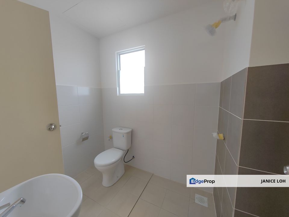 IRINGAN BAYU Brand new 2 Storey link home , Negeri Sembilan, Seremban