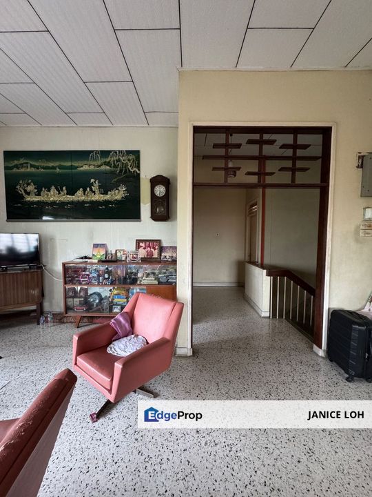 Taman Bukit Rasah Guarded bungalow villa for Sale @RM800,000 By JANICE ...