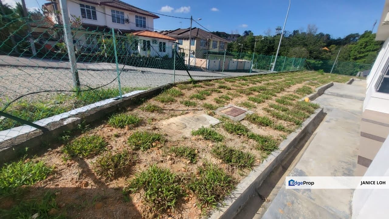 SENAWANG RUMAH SEMI D setingkat Baru siap, Negeri Sembilan, Senawang