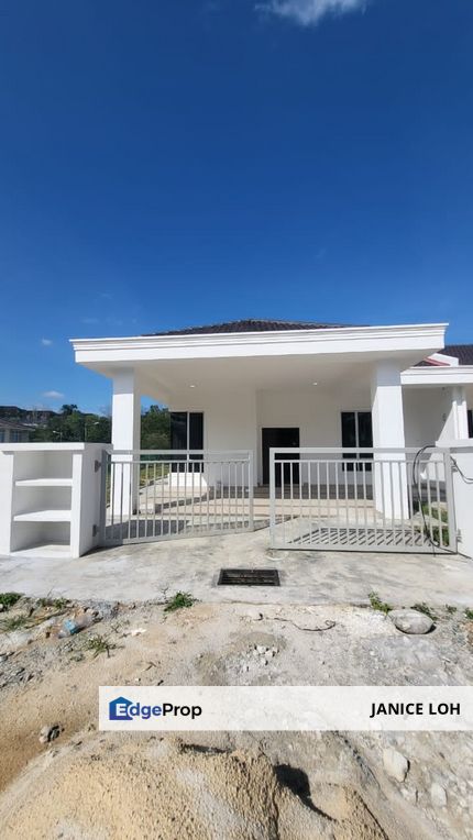 SENAWANG RUMAH SEMI D setingkat Baru siap, Negeri Sembilan, Senawang