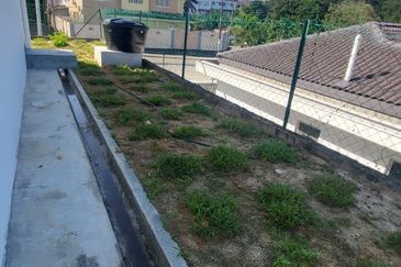 SENAWANG RUMAH SEMI D setingkat Baru siap