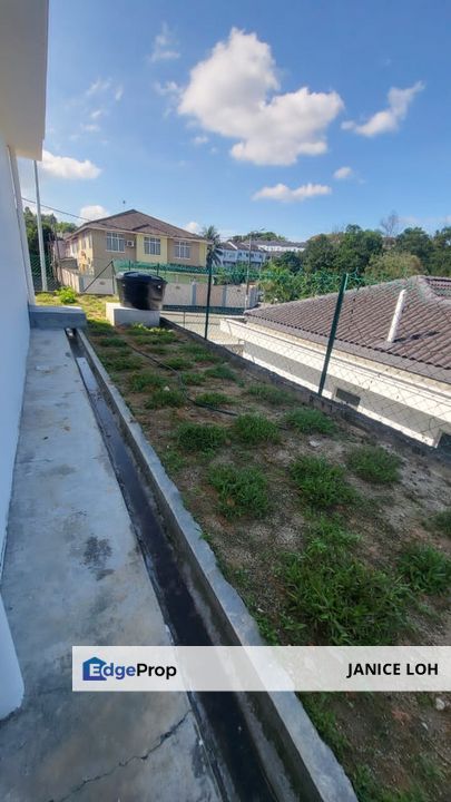 SENAWANG RUMAH SEMI D setingkat Baru siap, Negeri Sembilan, Senawang