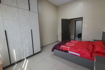 SENAWANG RUMAH SEMI D setingkat Baru siap