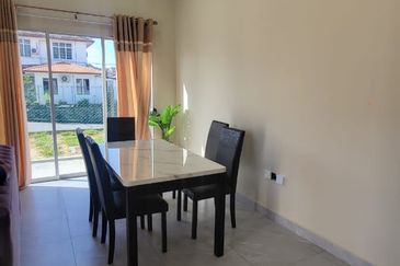 SENAWANG RUMAH SEMI D setingkat Baru siap