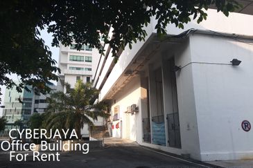 Cyberjaya Multi Storey Commercial Building For Rent - Ideal For Herbal Medicine Research Centre / Medical Specialist Centre