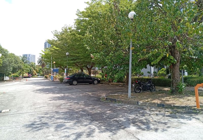 Petaling Jaya Multi-Storey Building For Rent - Corporate HQ Office