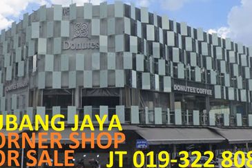 Subang Jaya 3 Storey Corner Shop For Sale