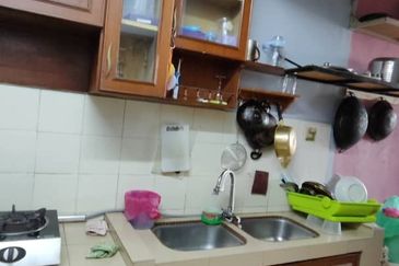 Sri Gotong Apartment
