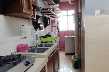 Sri Gotong Apartment