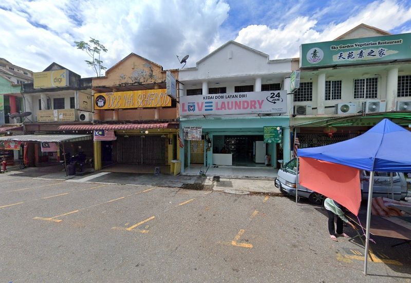  2-Storey Shoplot @ Taman Jasmin, Kajang For Sale