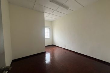 Taman Mutiara Subang